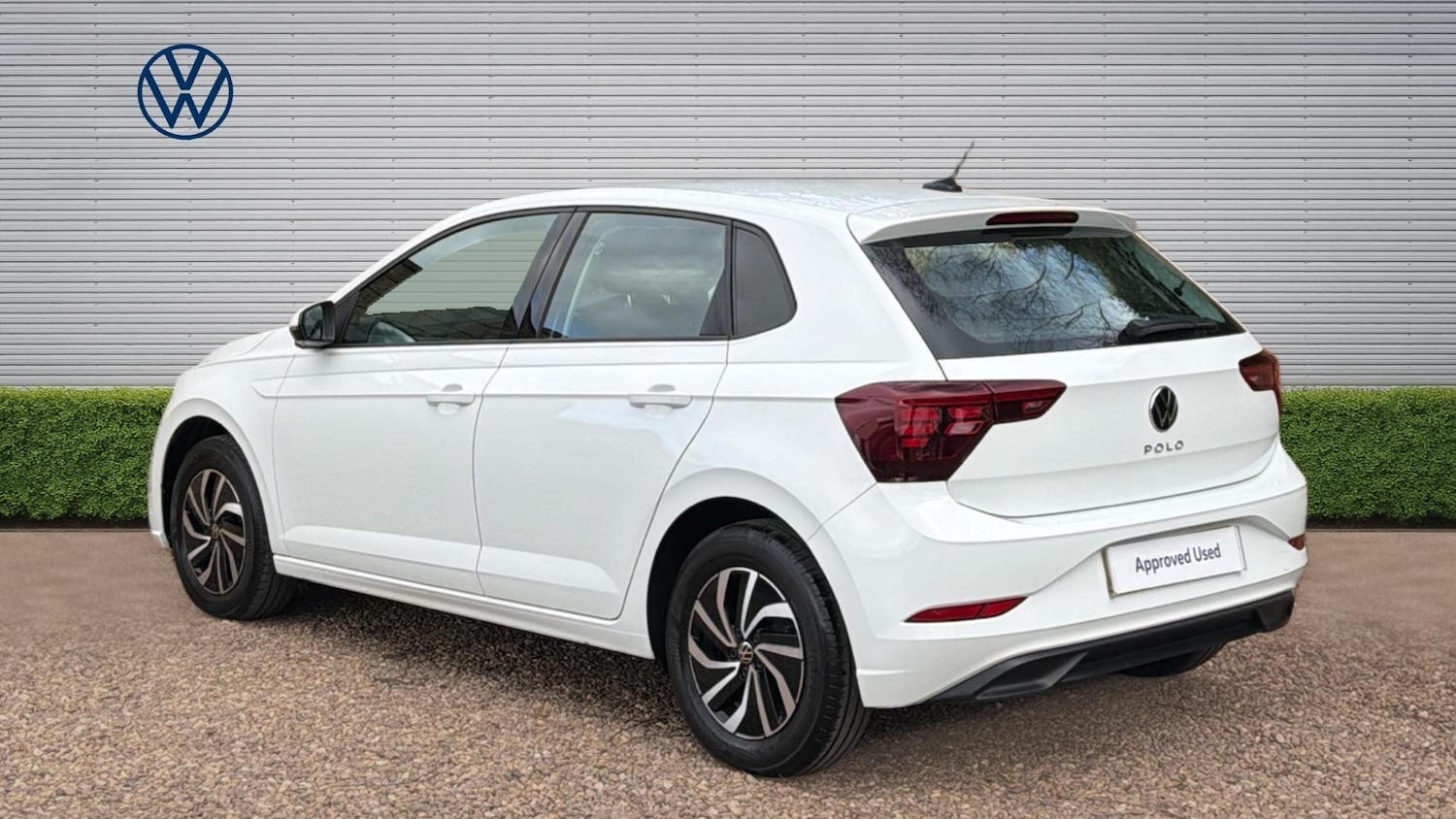 Used Volkswagen Polo 2024 for sale - 77917644: Photo 3