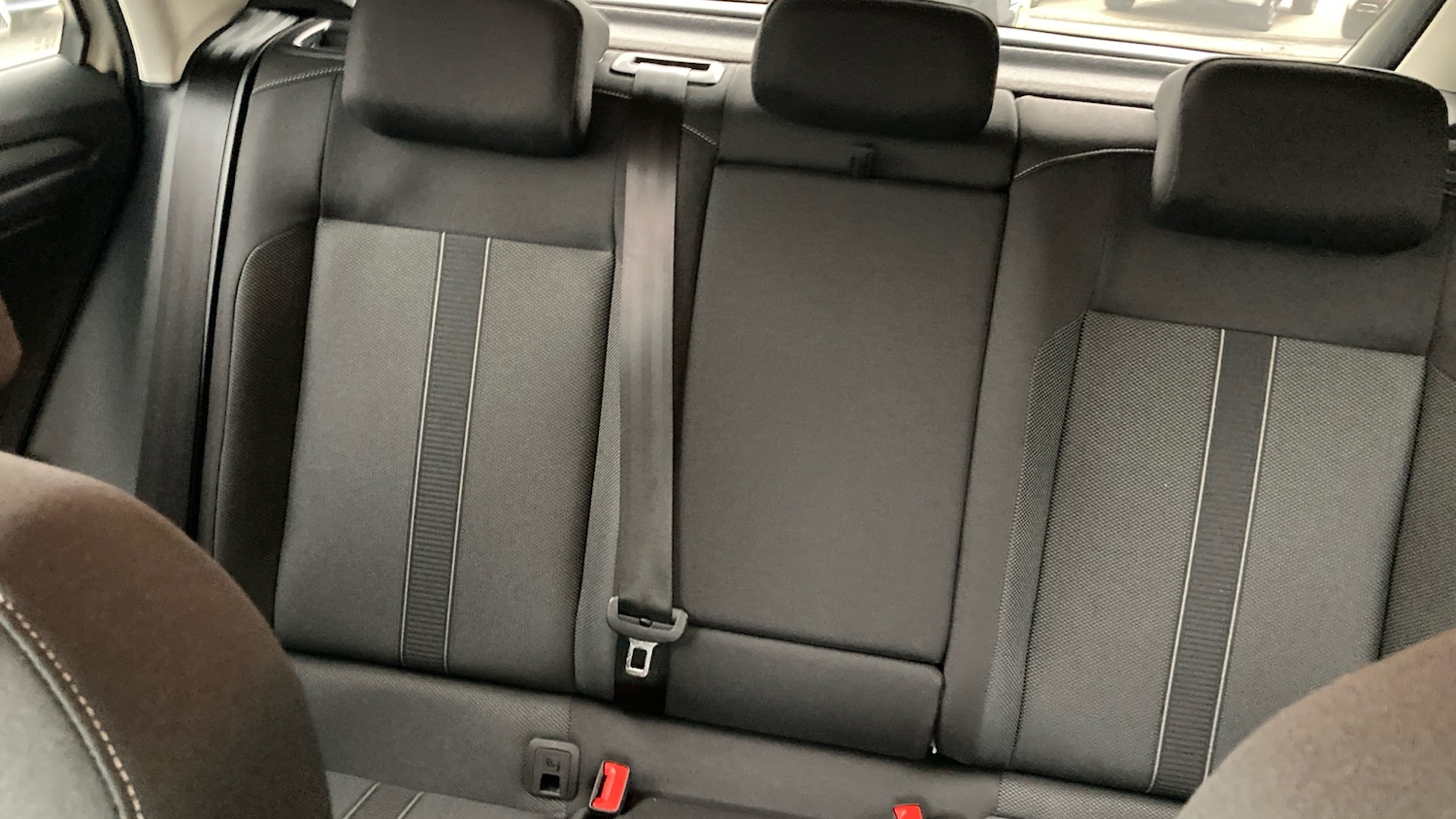 Used Volkswagen T-Roc 2025 for sale - 77106413: Photo 16