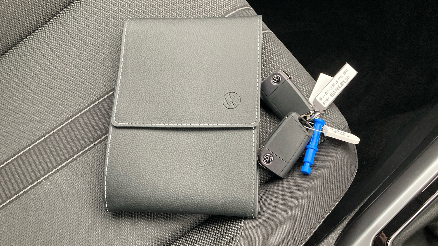 Used Volkswagen T-Roc 2025 for sale - 77106413: Photo 41