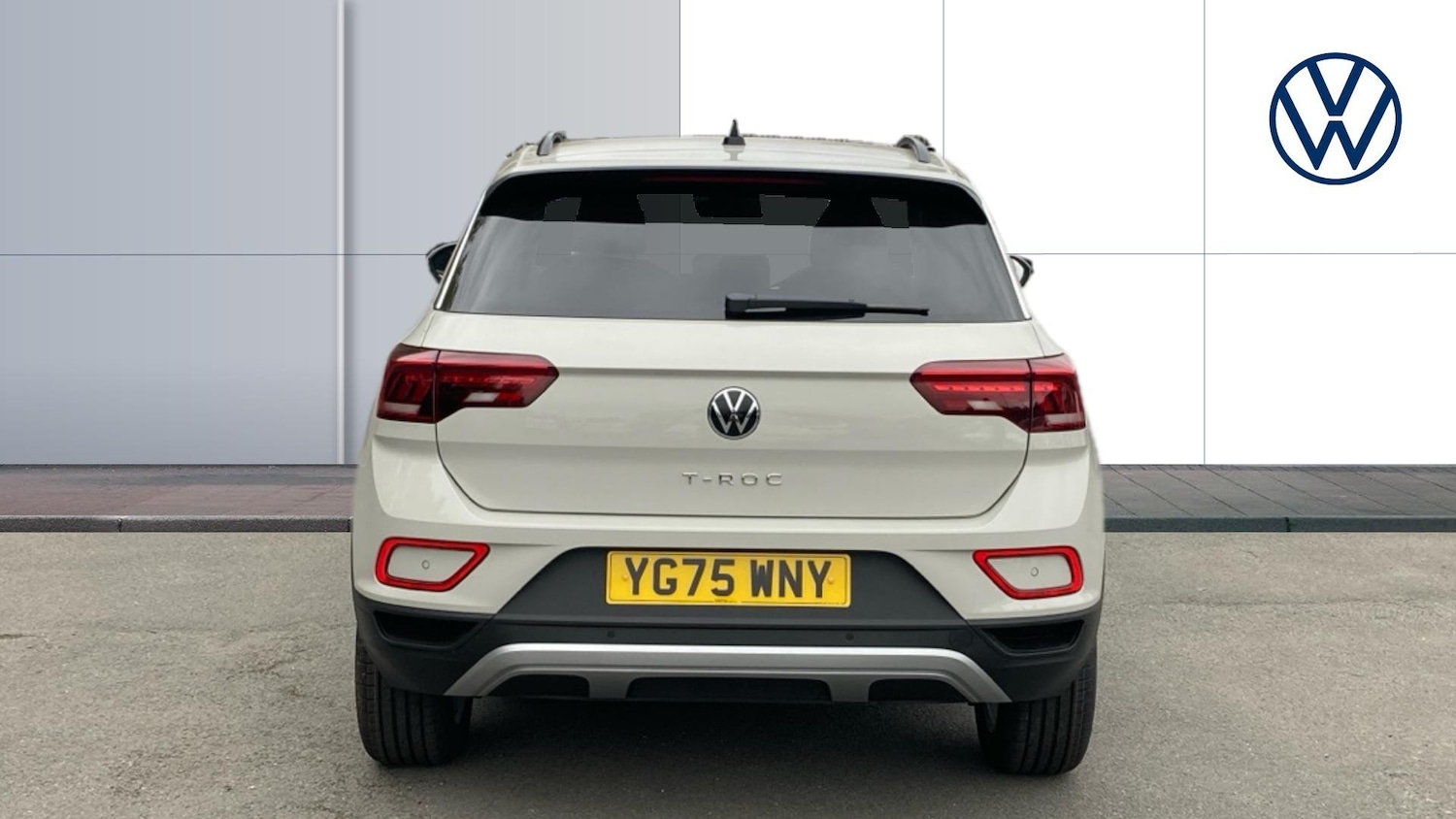 Used Volkswagen T-Roc 2025 for sale - 77106413: Photo 8