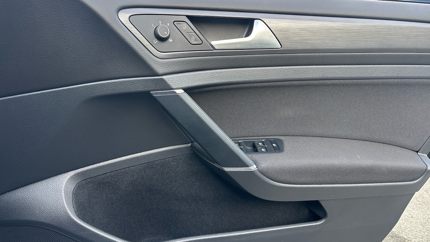 Used Volkswagen Golf 2019 for sale - 76115795: Photo 19