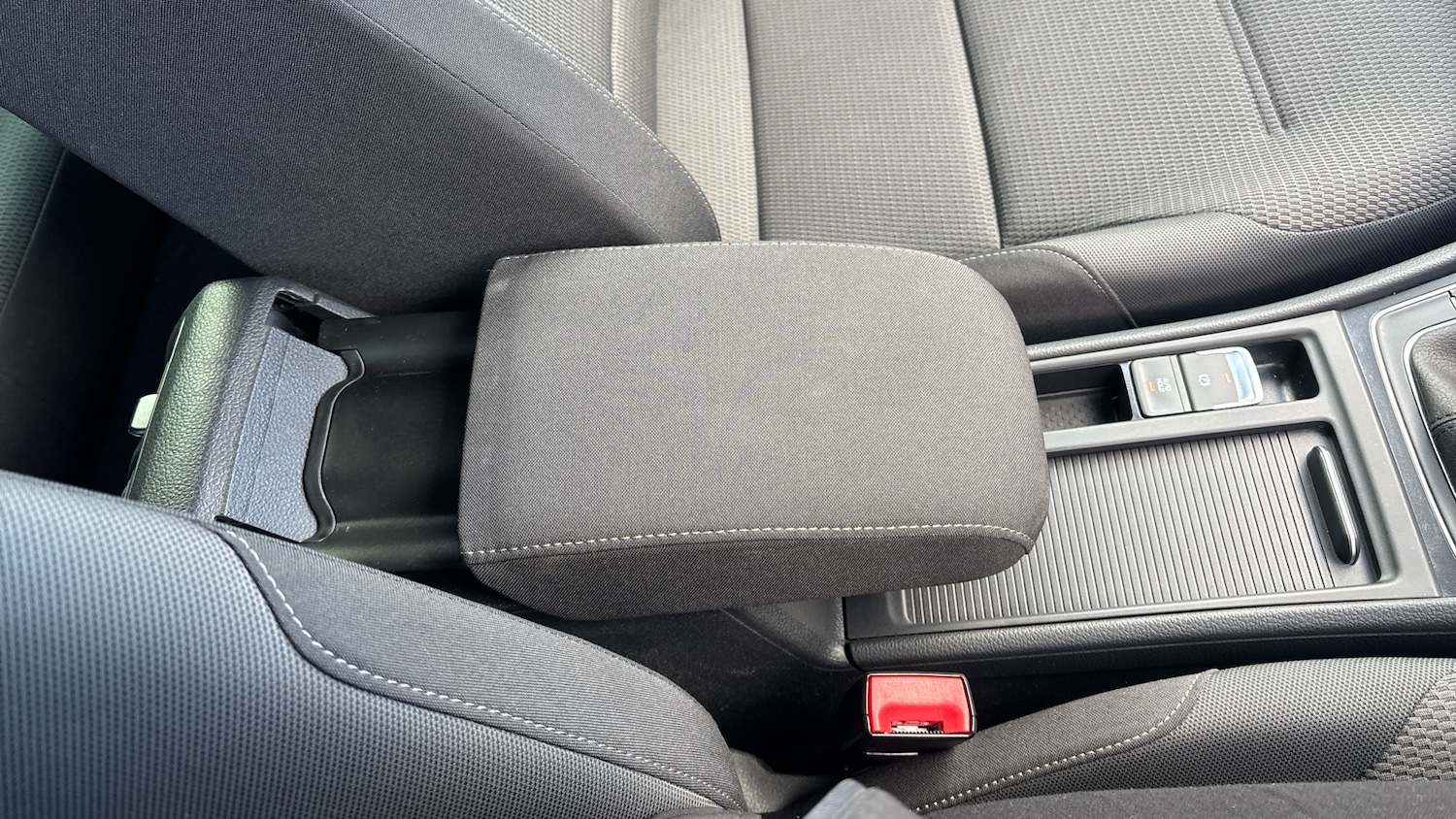 Used Volkswagen Golf 2019 for sale - 76115795: Photo 31