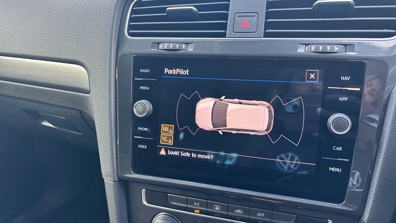 Used Volkswagen Golf 2019 for sale - 76115795: Photo 35