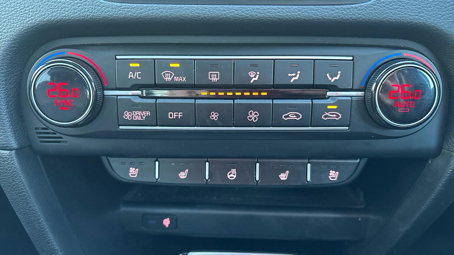 Used Kia XCeed 2022 for sale - 77366033: Photo 28