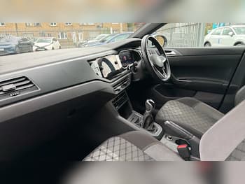 Used Volkswagen Taigo 2022 for sale - 79736038: Photo