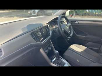 Used Volkswagen T-Roc 2020 for sale - 74927599: Photo