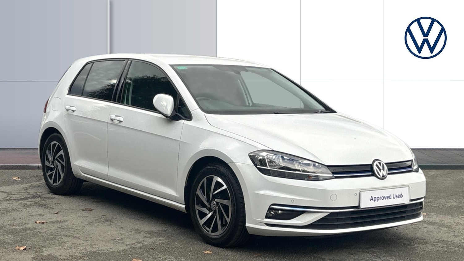 Used Volkswagen Golf 2019 for sale - 76181907: Photo 1