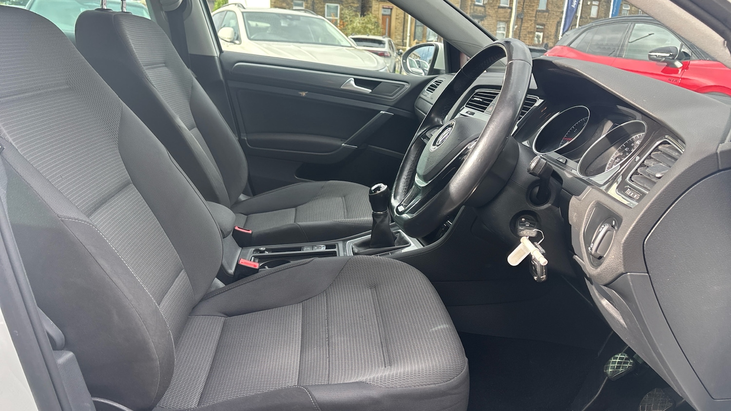 Used Volkswagen Golf 2019 for sale - 76181907: Photo 15