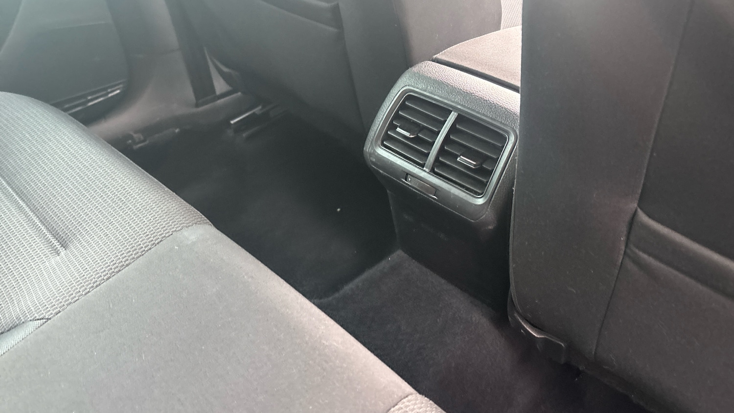 Used Volkswagen Golf 2019 for sale - 76181907: Photo 29