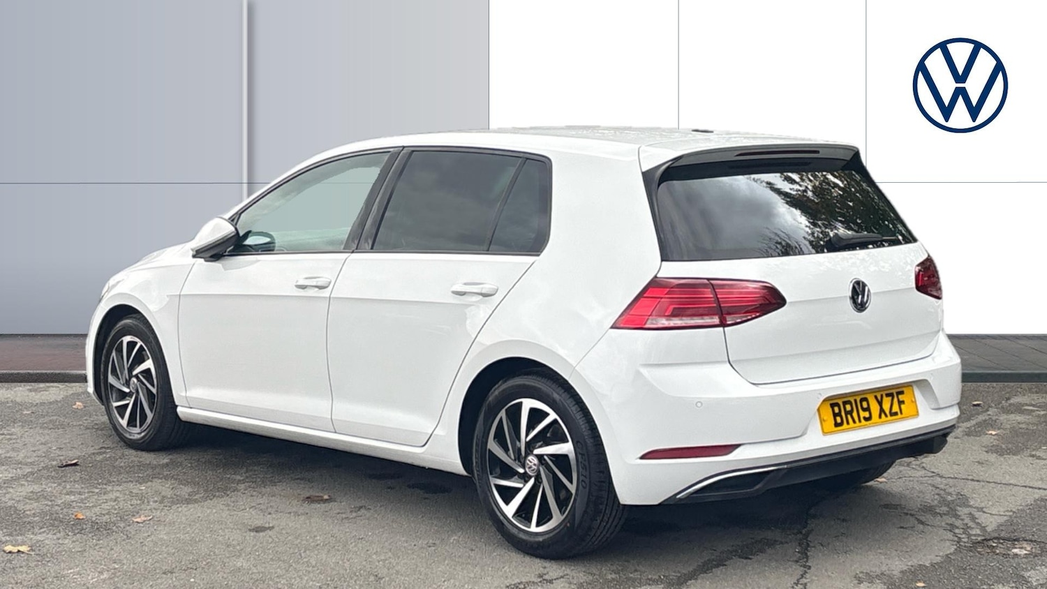 Used Volkswagen Golf 2019 for sale - 76181907: Photo 3