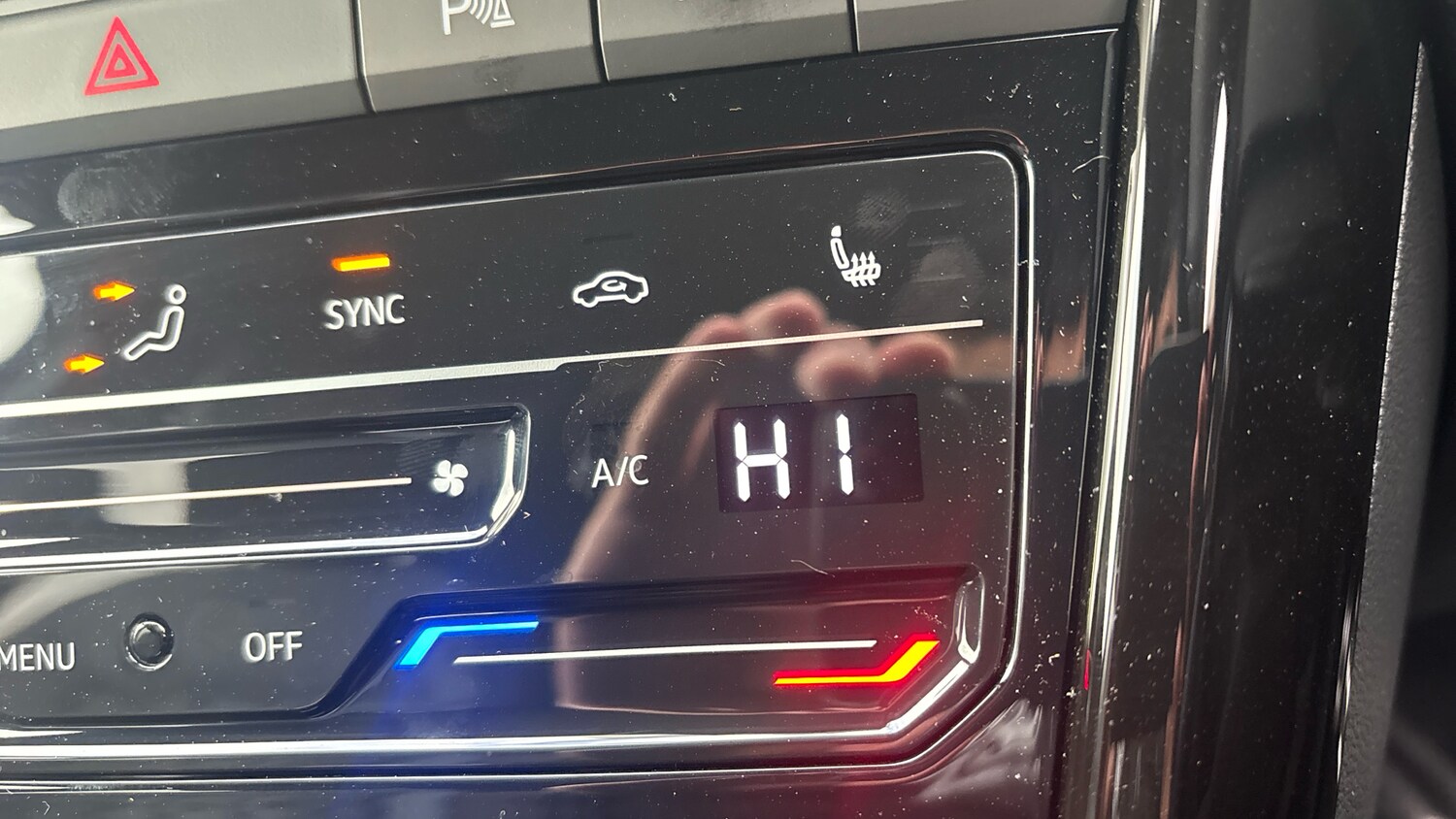 Used Volkswagen T-Roc 2025 for sale - 76075771: Photo 22