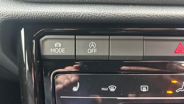 Used Volkswagen T-Roc 2025 for sale - 76075771: Photo 24