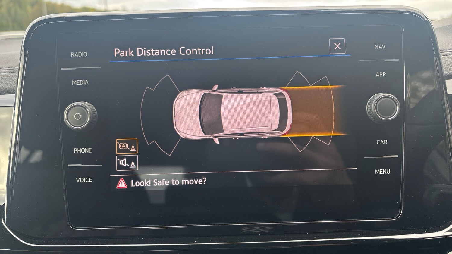 Used Volkswagen T-Roc 2025 for sale - 76075771: Photo 26