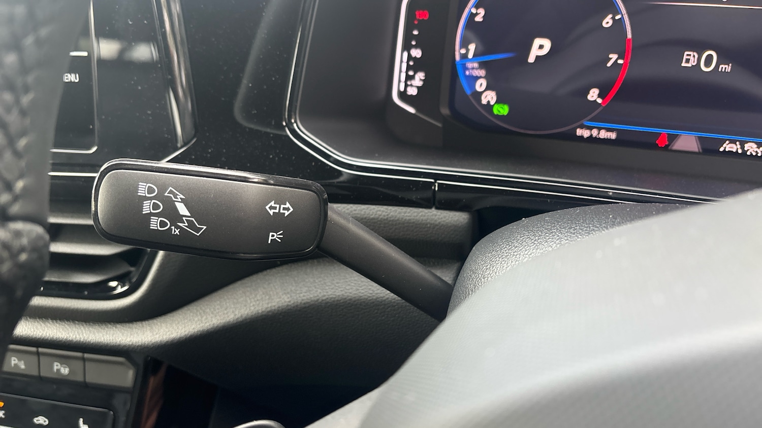 Used Volkswagen T-Roc 2025 for sale - 76075771: Photo 33