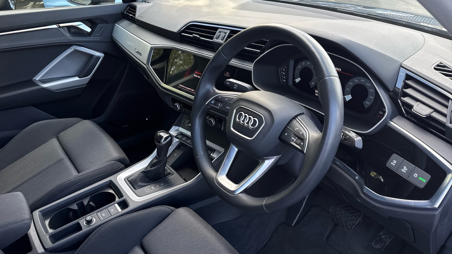 Used Audi Q3 2022 for sale - 76404426: Photo 11