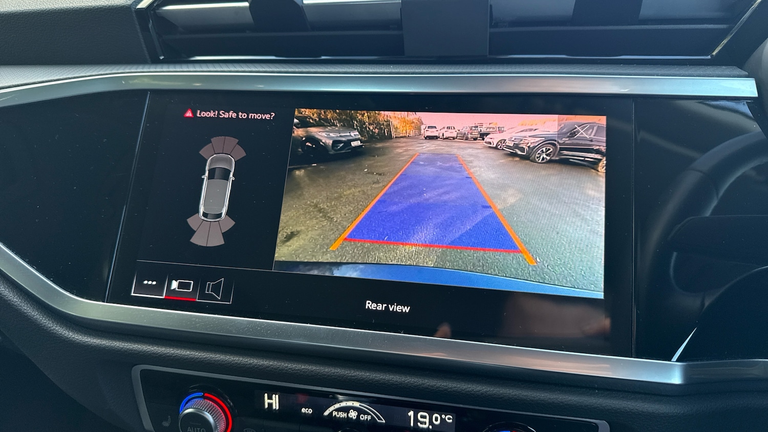 Used Audi Q3 2022 for sale - 76404426: Photo 21