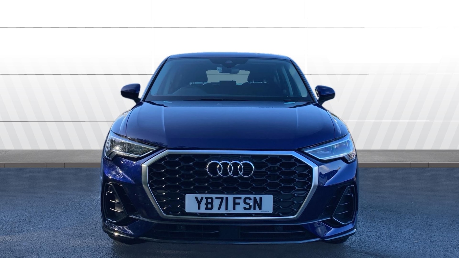 Used Audi Q3 2022 for sale - 76404426: Photo 3