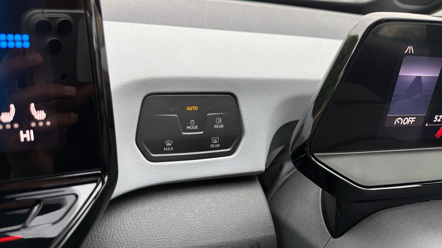 Used Volkswagen ID.3 2023 for sale - 77935106: Photo 39