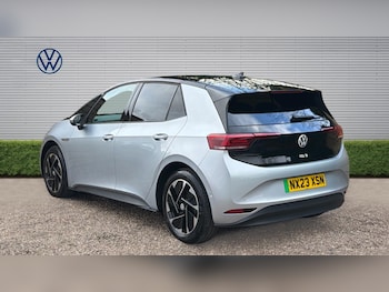 Used Volkswagen ID.3 2023 for sale - 77935106: Photo