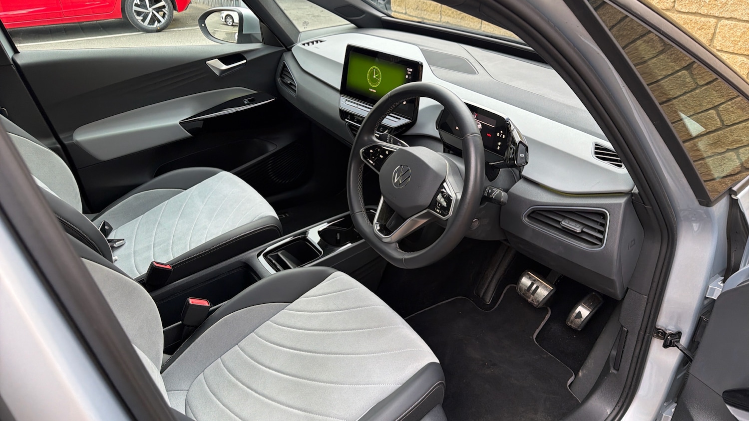 Used Volkswagen ID.3 2023 for sale - 77935106: Photo 6