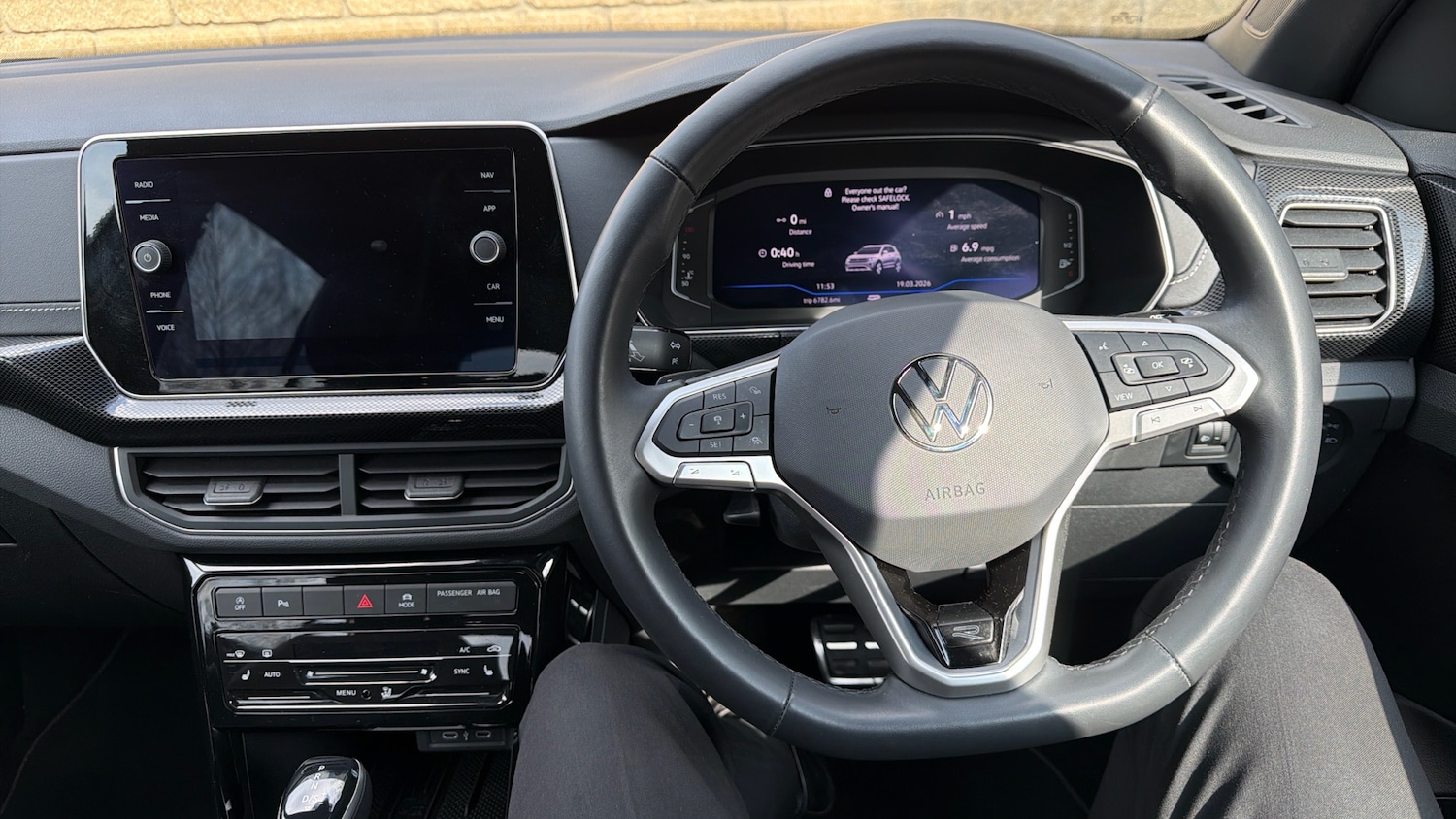 Used Volkswagen T-Cross 2025 for sale - 78015153: Photo 10