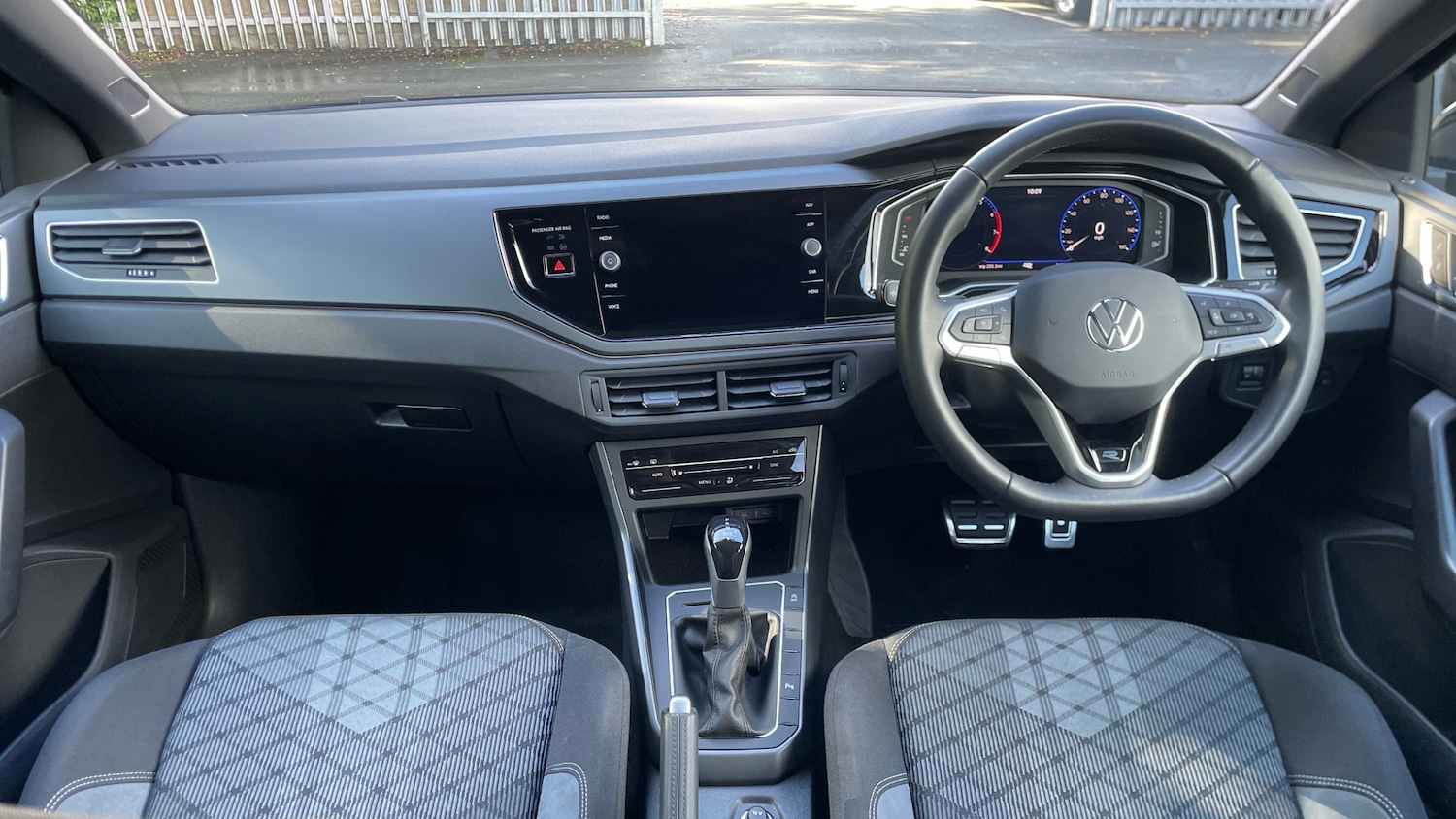 Used Volkswagen Polo 2024 for sale - 76322394: Photo 9
