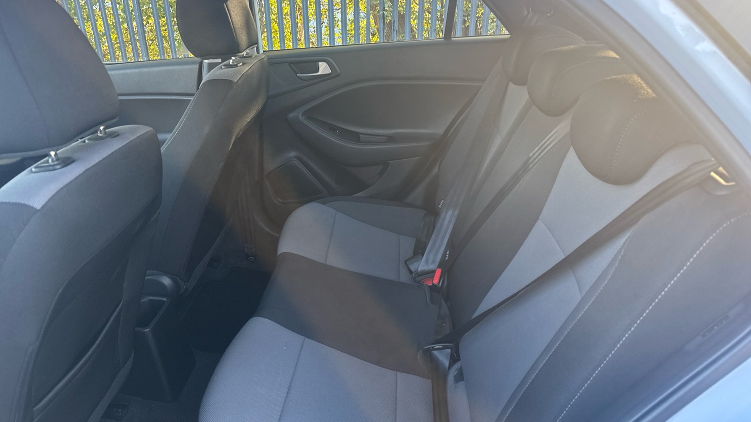 Used Hyundai i20 2018 for sale - 76734337: Photo 16