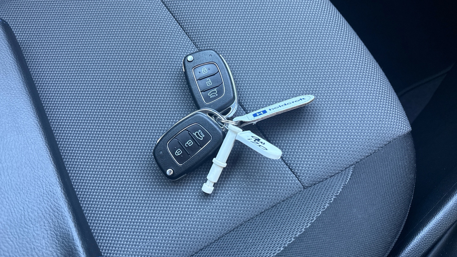 Used Hyundai i20 2018 for sale - 76734337: Photo 20