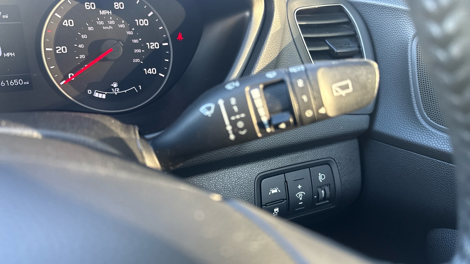 Used Hyundai i20 2018 for sale - 76734337: Photo 28