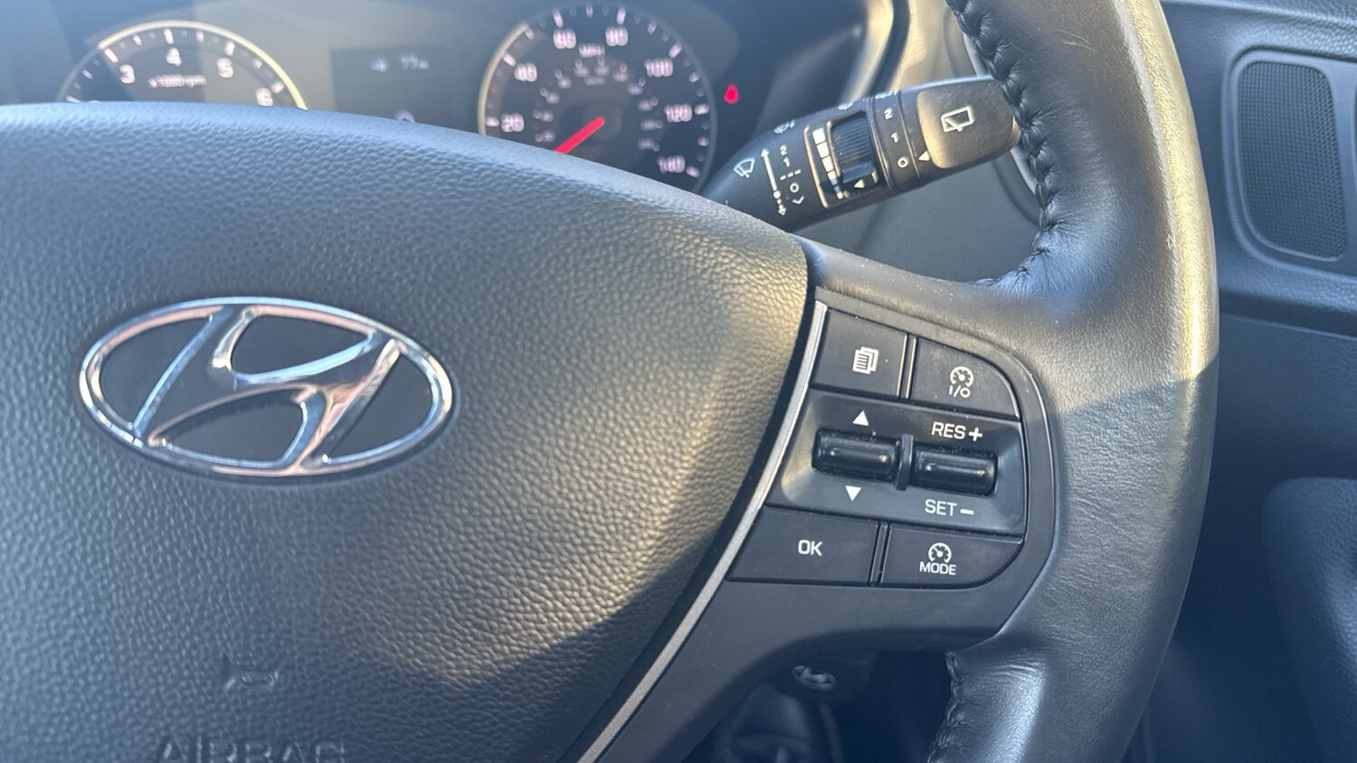 Used Hyundai i20 2018 for sale - 76734337: Photo 31