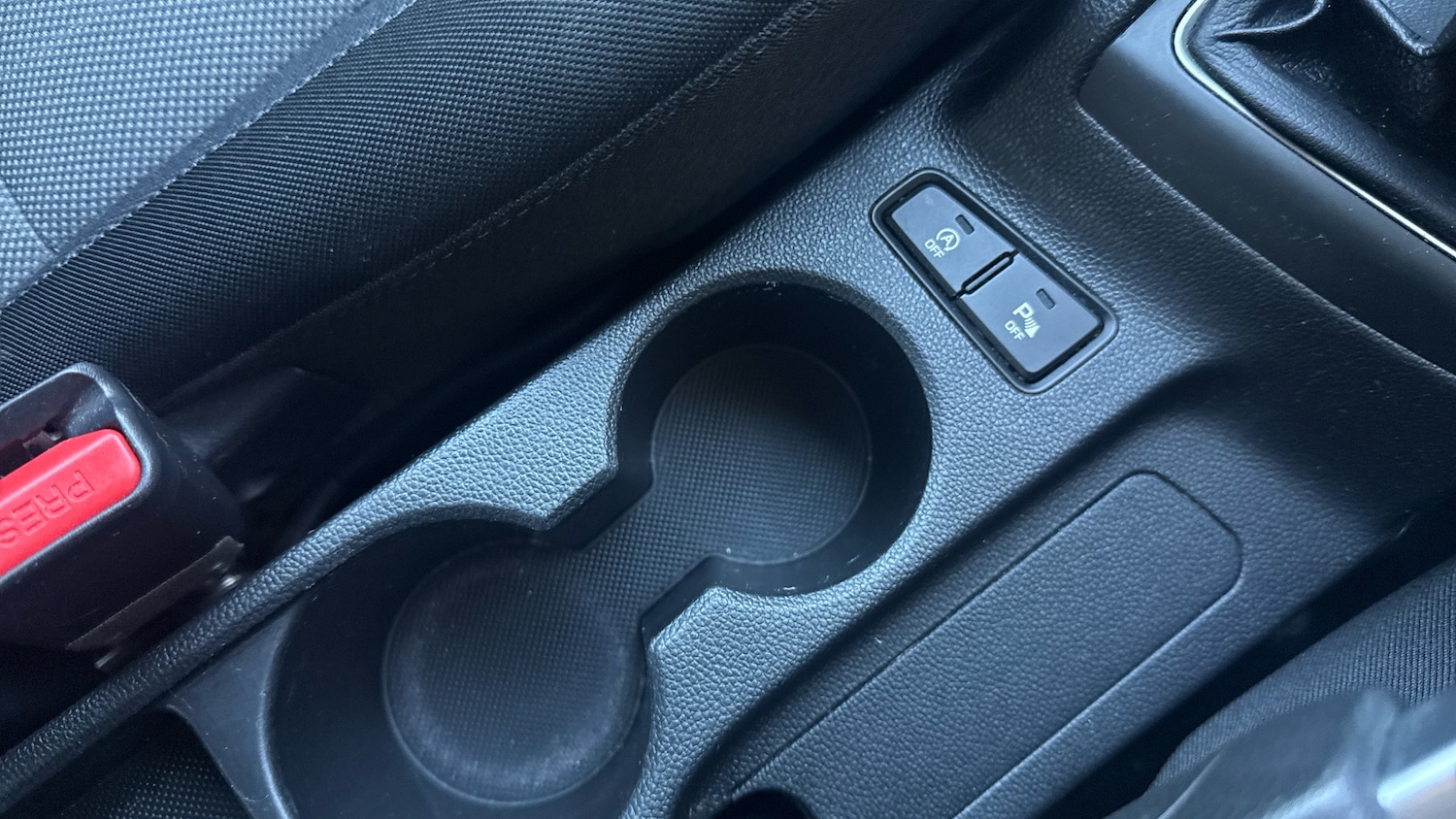 Used Hyundai i20 2018 for sale - 76734337: Photo 36