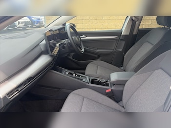 Used Volkswagen Golf 2025 for sale - 78984810: Photo