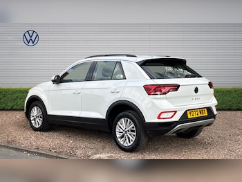 Used Volkswagen T-Roc 2022 for sale - 78250722: Photo