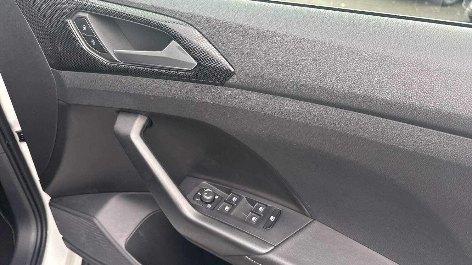 Used Volkswagen T-Cross 2025 for sale - 76480188: Photo 19