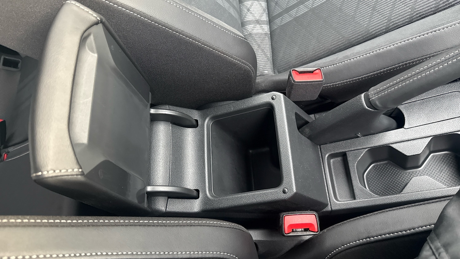 Used Volkswagen T-Cross 2025 for sale - 76480188: Photo 28