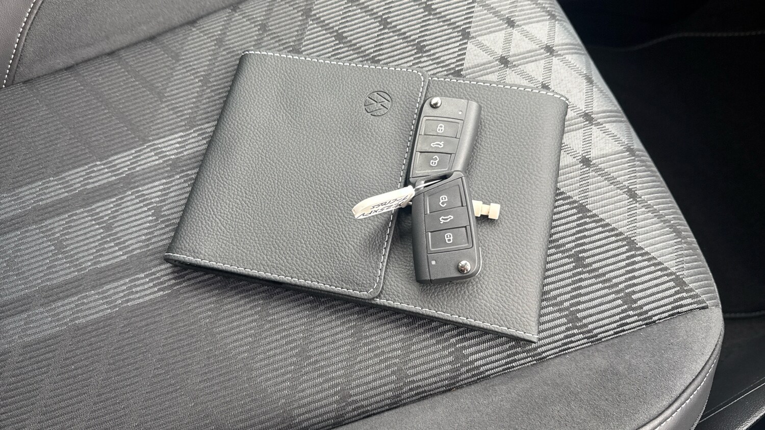 Used Volkswagen T-Cross 2025 for sale - 76480188: Photo 30