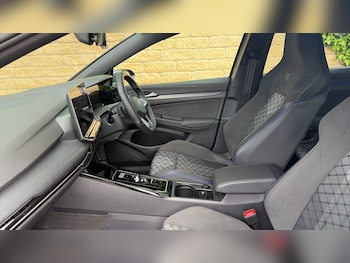 Used Volkswagen Golf 2025 for sale - 78593911: Photo