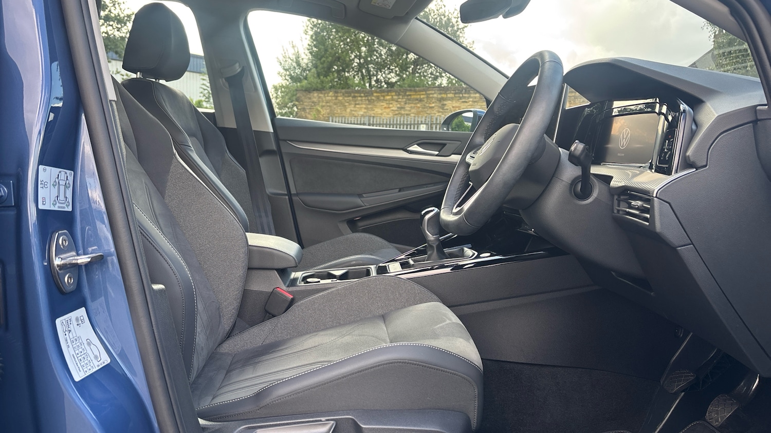 Used Volkswagen Golf 2025 for sale - 75955941: Photo 15