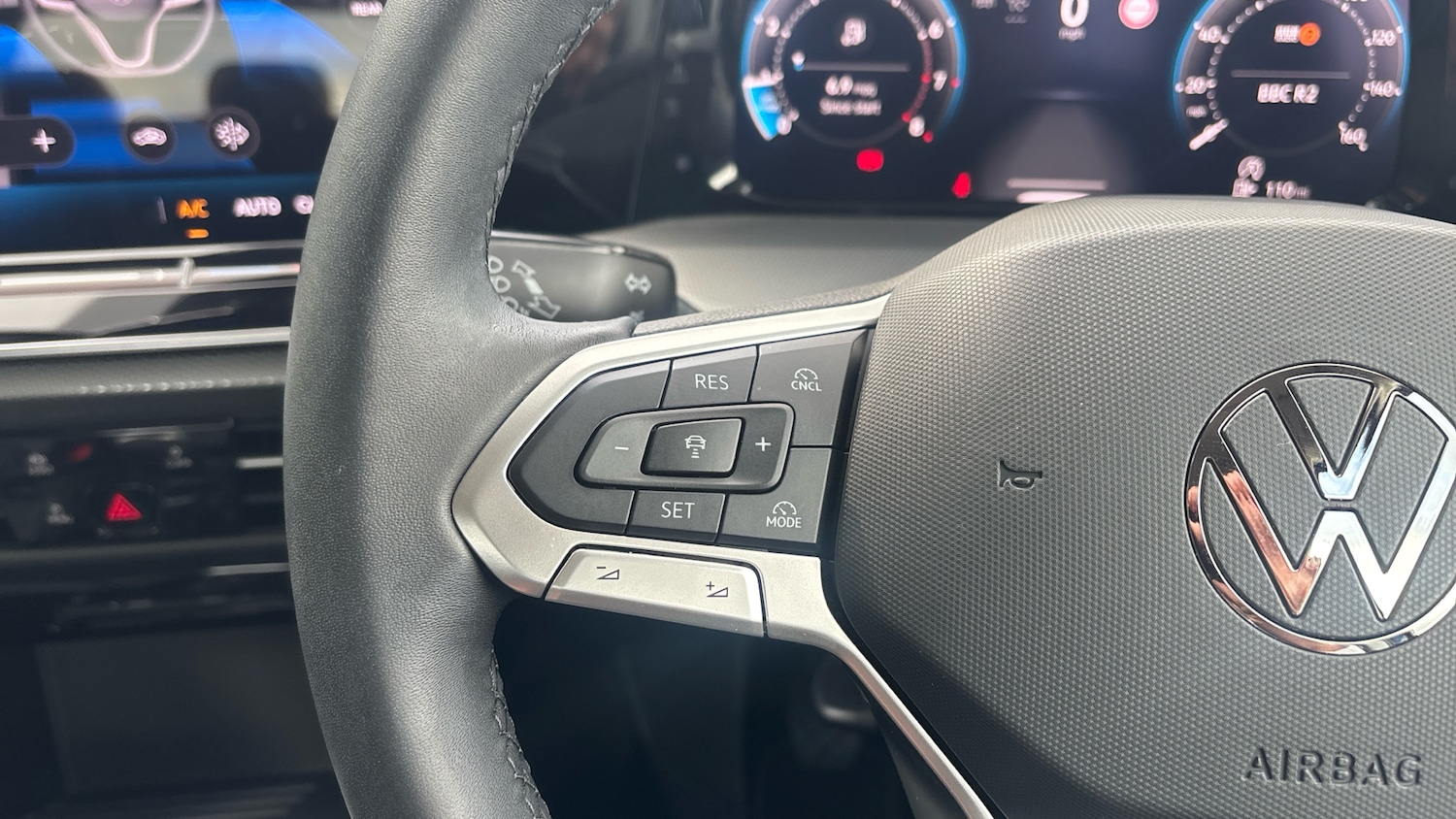 Used Volkswagen Golf 2025 for sale - 75955941: Photo 17