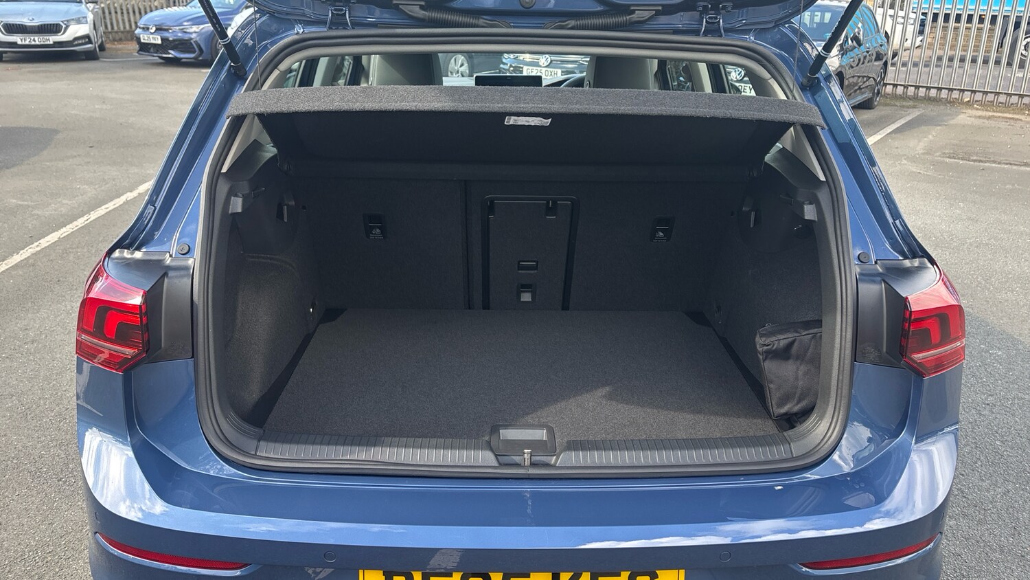 Used Volkswagen Golf 2025 for sale - 75955941: Photo 20