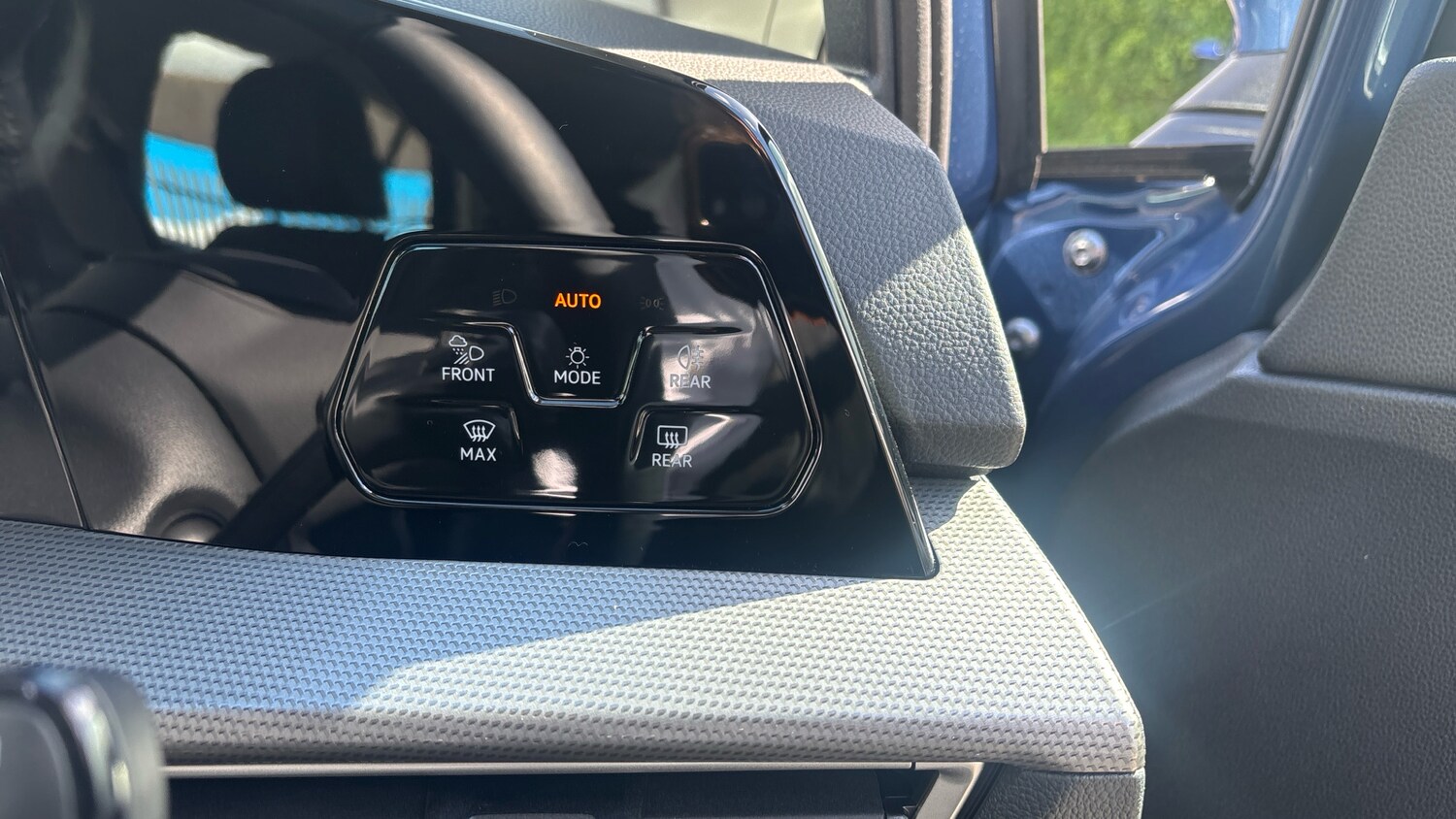 Used Volkswagen Golf 2025 for sale - 75955941: Photo 36