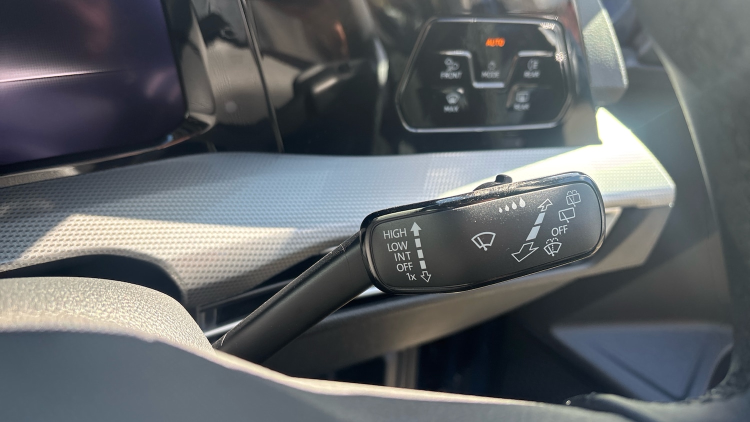 Used Volkswagen Golf 2025 for sale - 75955941: Photo 37