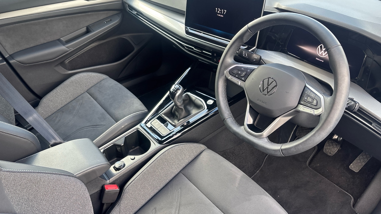 Used Volkswagen Golf 2025 for sale - 75955941: Photo 6