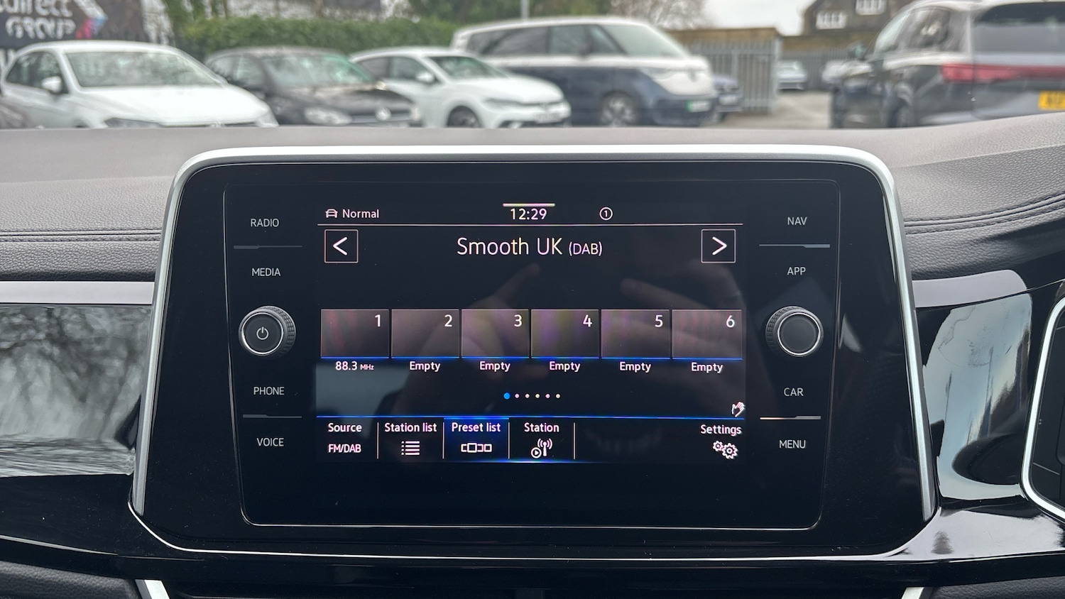 Used Volkswagen T-Roc 2022 for sale - 77258703: Photo 12