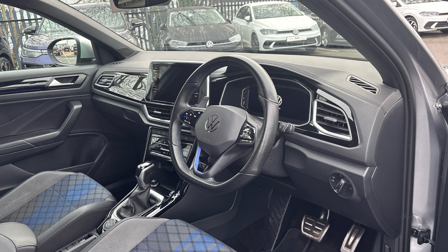 Used Volkswagen T-Roc 2022 for sale - 77258703: Photo 6