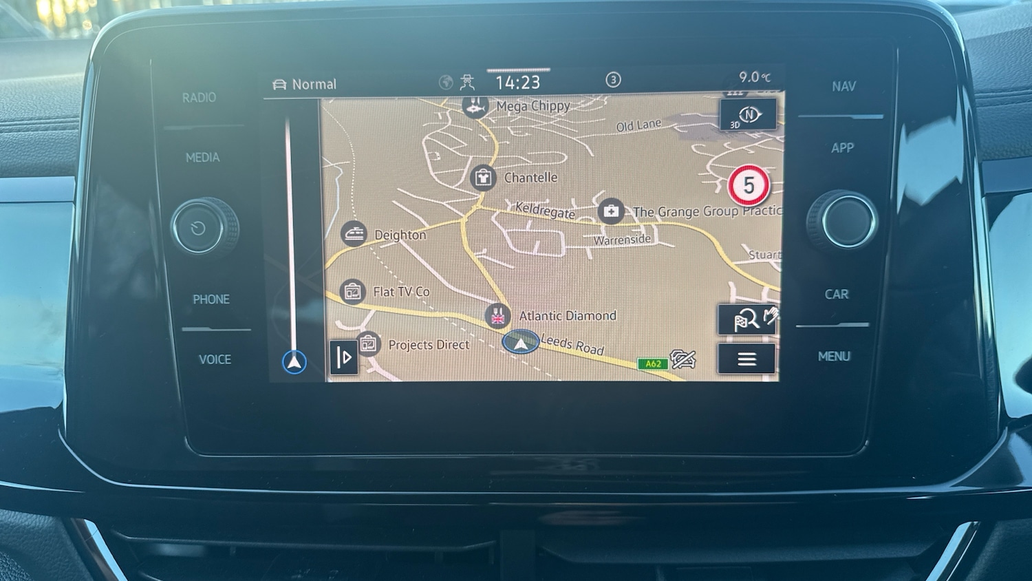 Used Volkswagen T-Roc 2025 for sale - 76905970: Photo 33