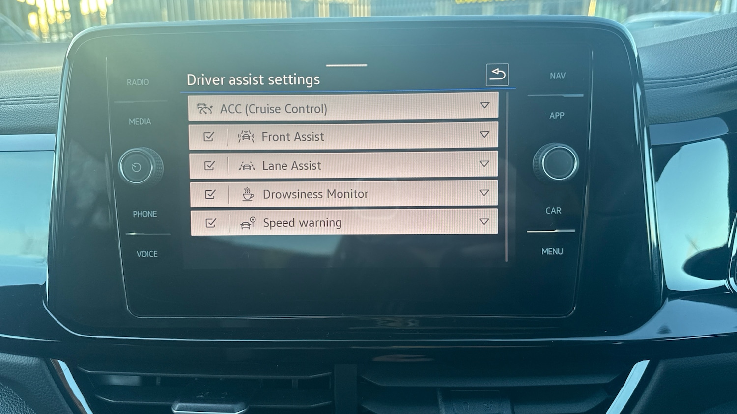 Used Volkswagen T-Roc 2025 for sale - 76905970: Photo 34