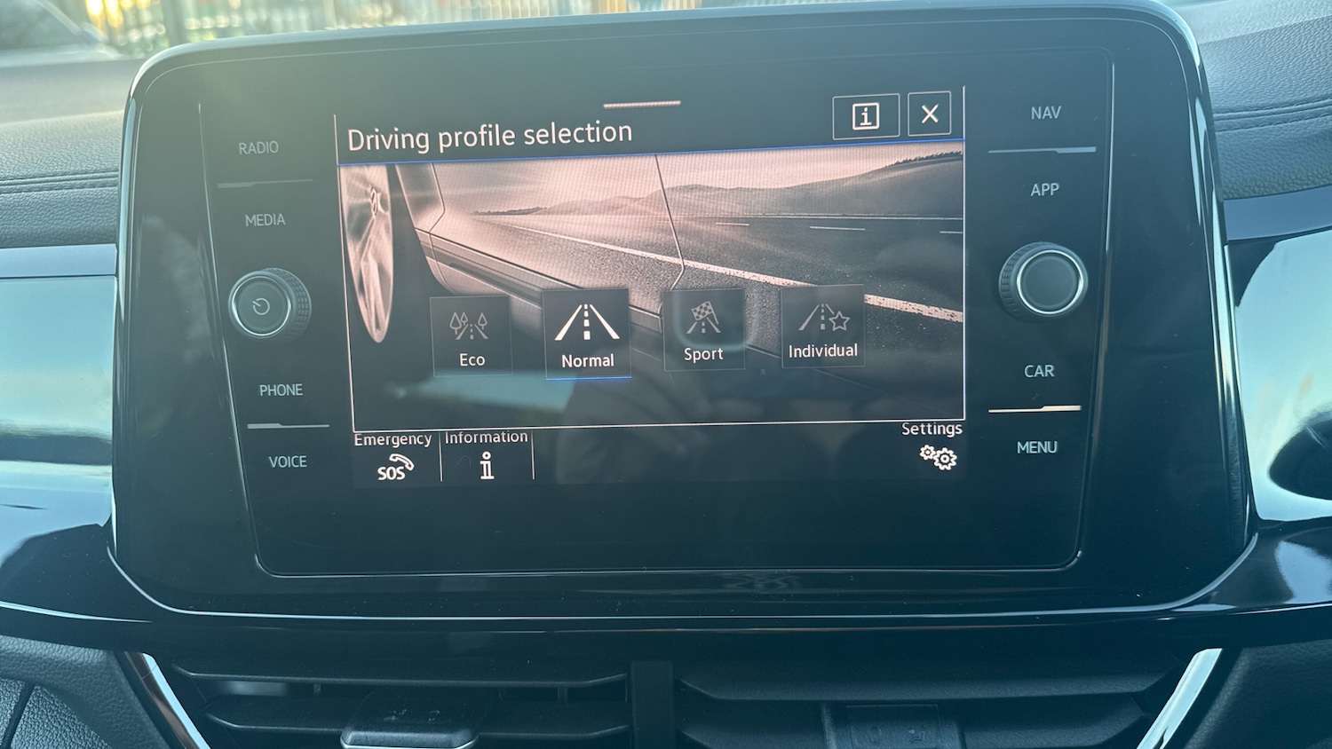 Used Volkswagen T-Roc 2025 for sale - 76905970: Photo 36