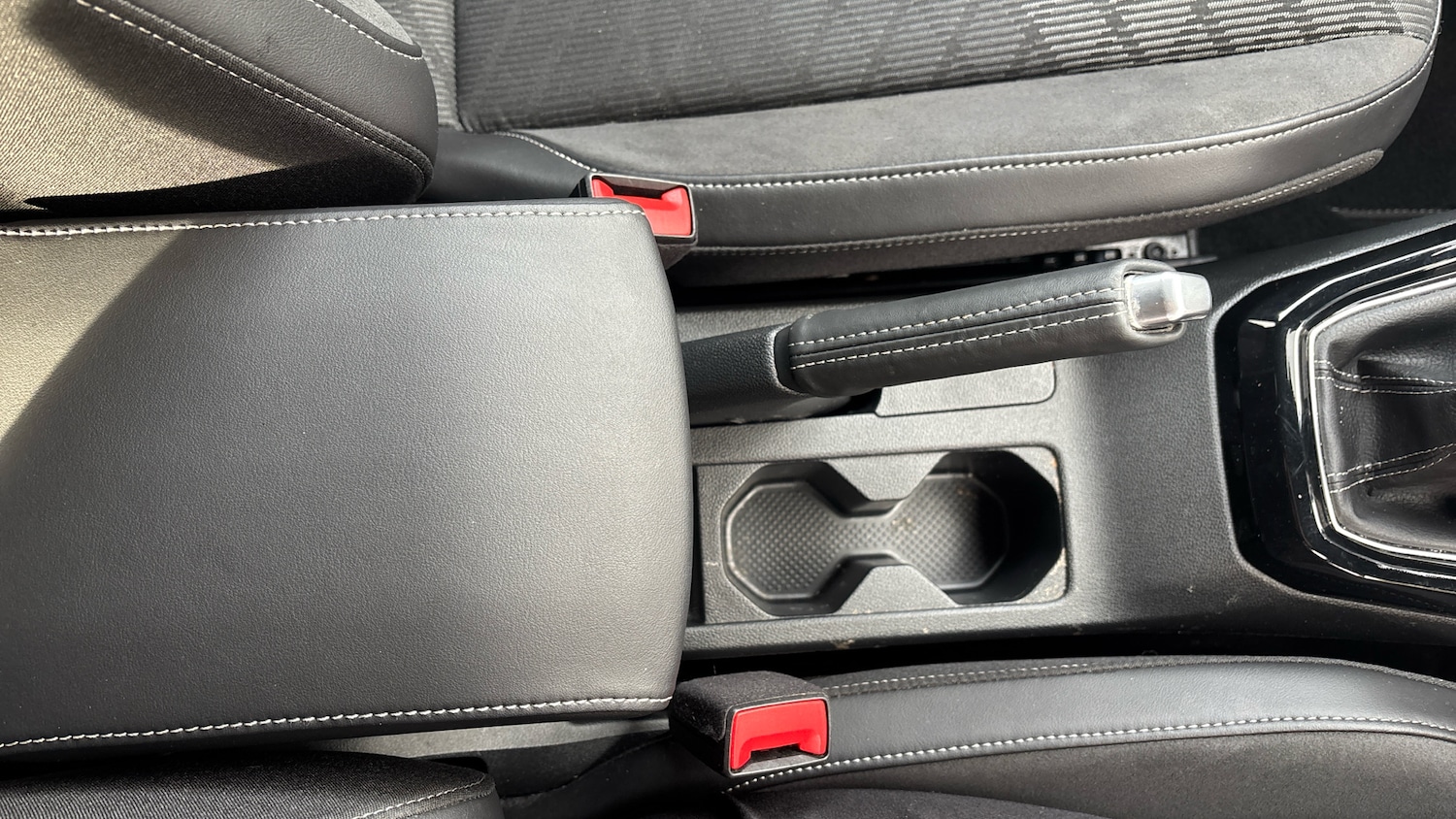 Used Volkswagen T-Cross 2025 for sale - 77663325: Photo 30