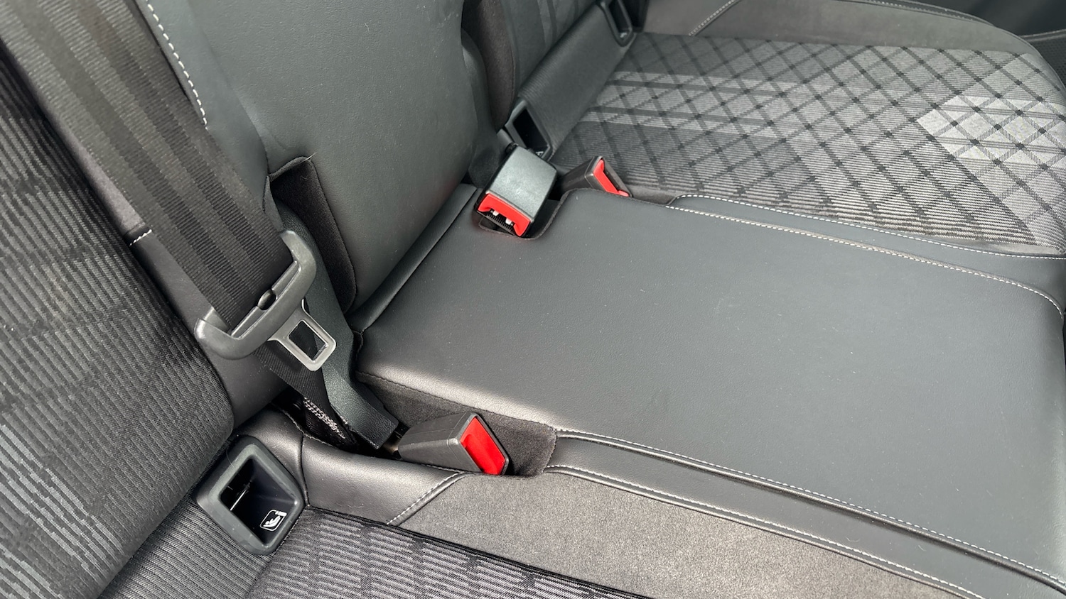 Used Volkswagen T-Cross 2025 for sale - 77663325: Photo 33